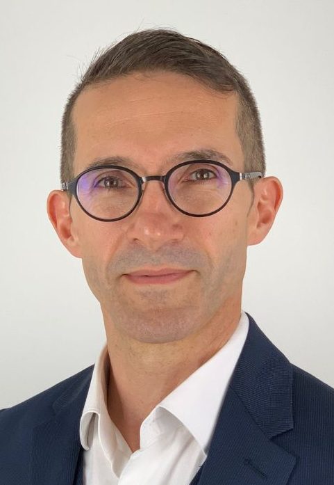 Portrait du Consultant-Formateur Michel MEKDOUD de la société CLOSE THE GAP AND MORE 
